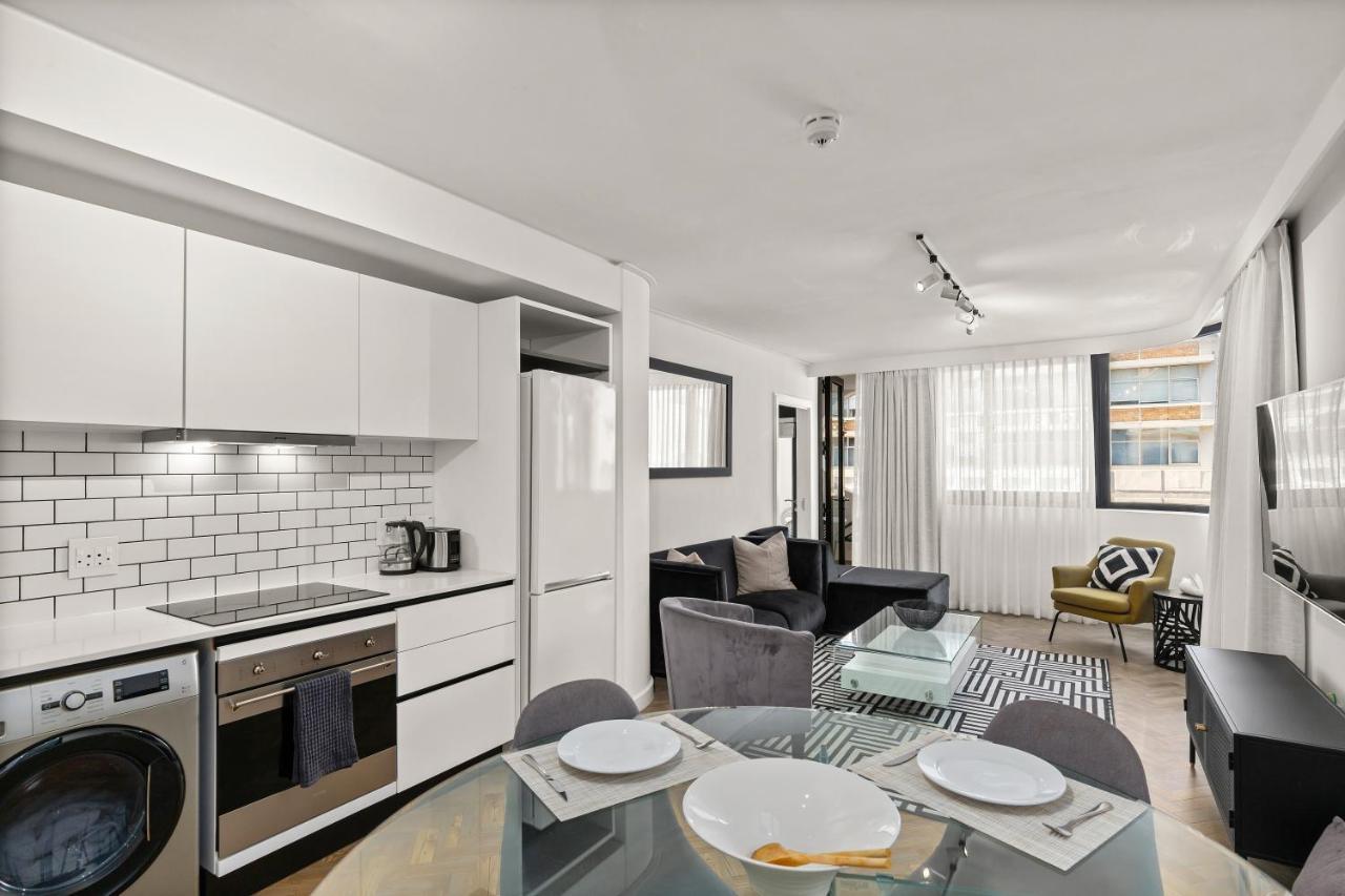 Appartement Luxurious With Stunning View à Le Cap Extérieur photo