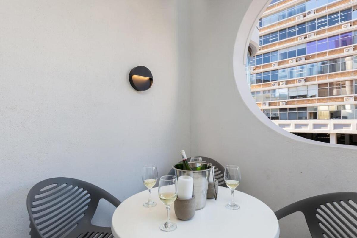 Appartement Luxurious With Stunning View à Le Cap Extérieur photo