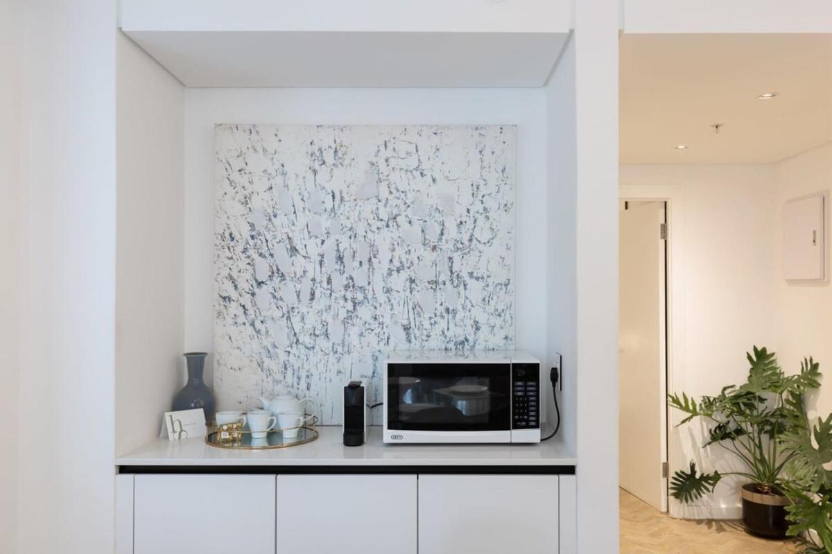 Appartement Luxurious With Stunning View à Le Cap Extérieur photo